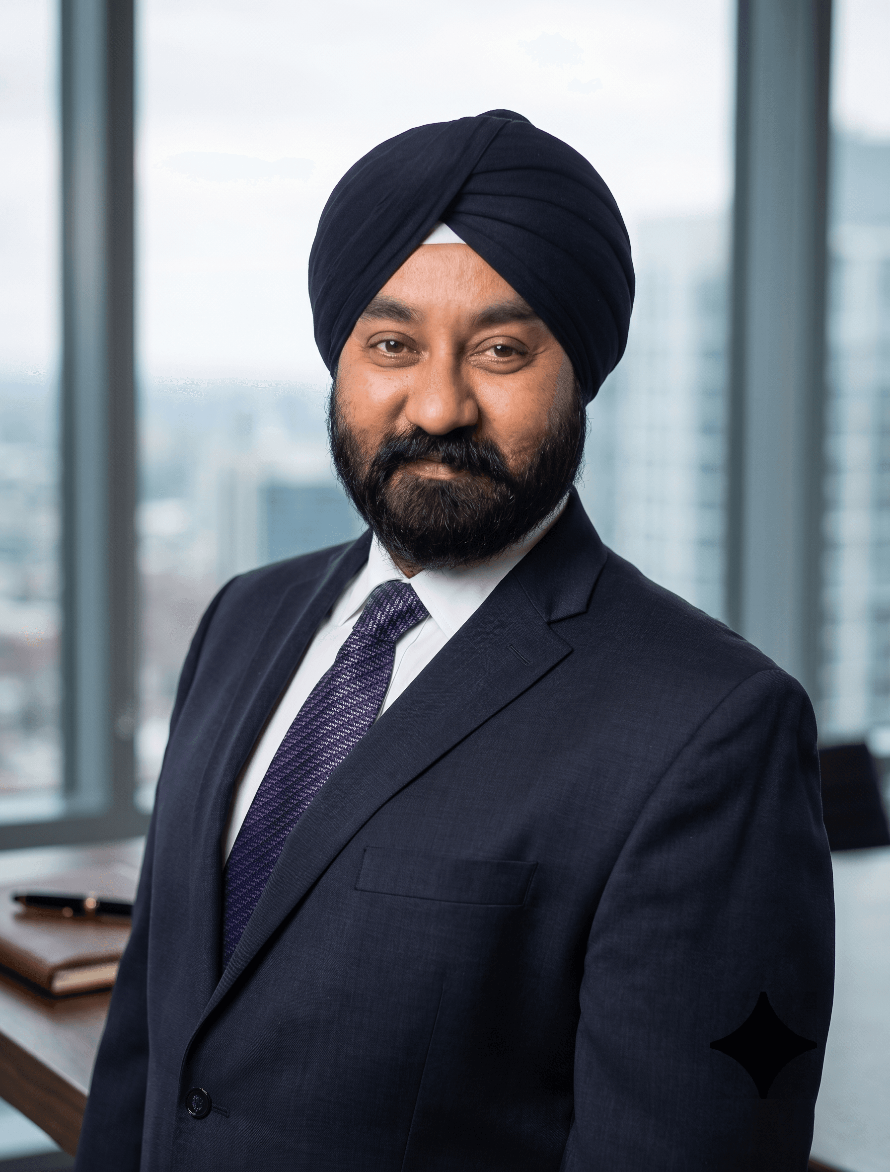 Portrait of Amarpreet Bhui, Licensed Mortgage Broker